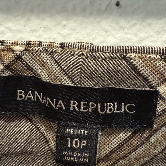 Plaid Wide-Leg Trousers - Picture 2 of 8